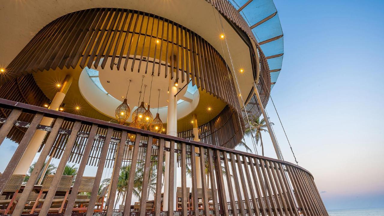 Ban Saithong Beach Resort Bang Saphan Noi Exterior photo
